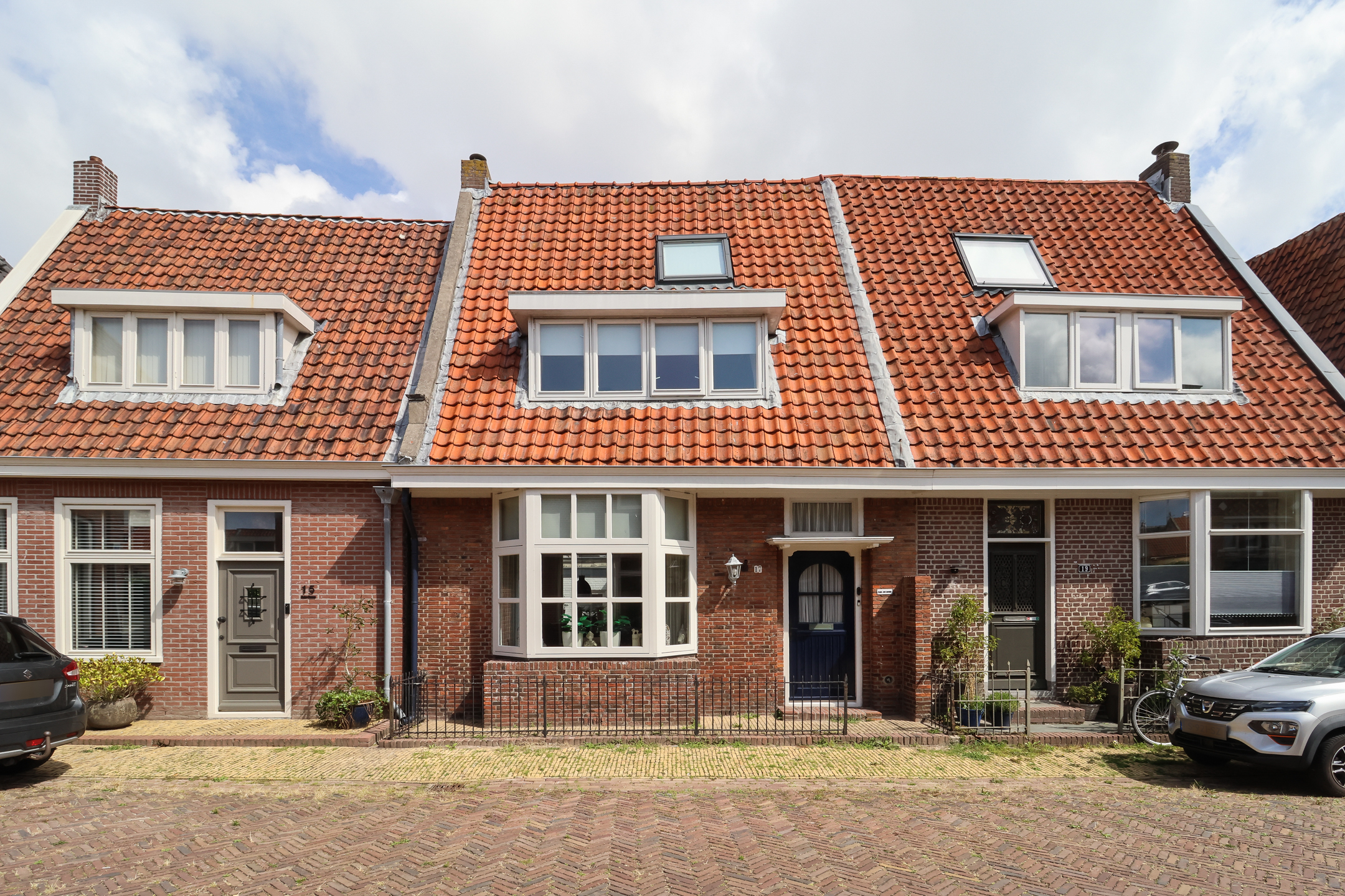 Weeshuisstraat 17